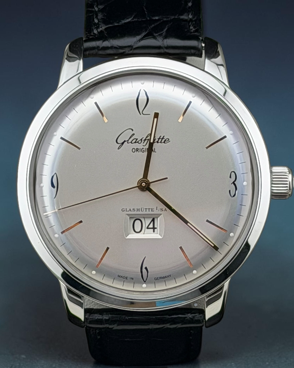 2025 Glashütte Original Sixties Panorama Date 42MM Silver Dial Leather Strap (2-39-47-01-02-04)