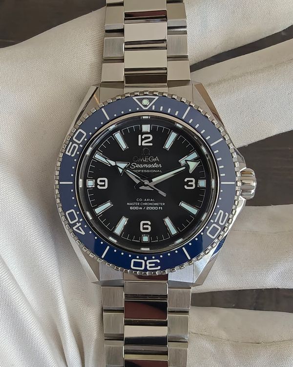 2025 Omega Seamaster Planet Ocean 600M 42MM Black Dial Steel Bracelet (217.30.42.21.01.002)