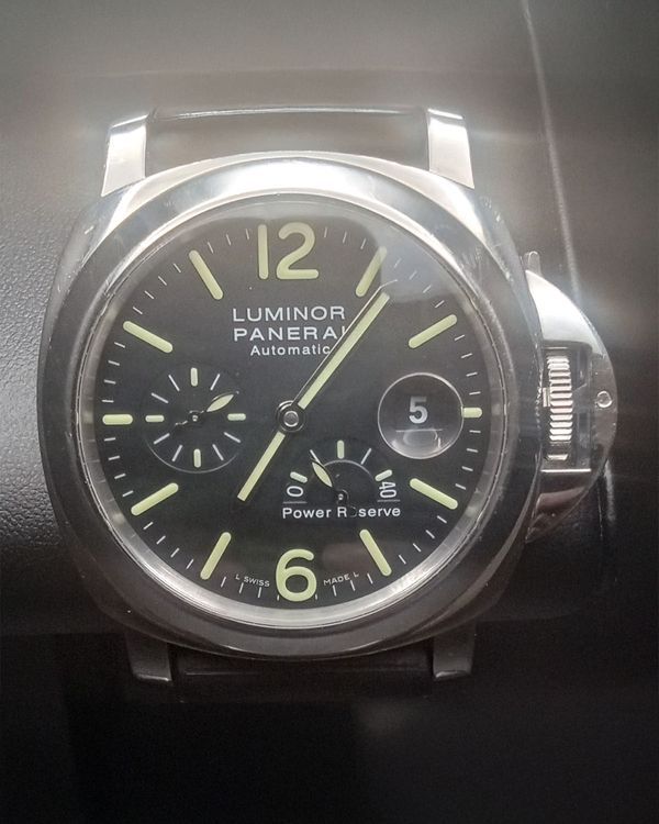 2015 Panerai Luminor Power Reserve 44MM Black Dial Rubber Strap (PAM00090)