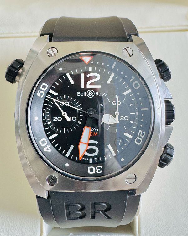 Bell & Ross BR 02 (BR02-94)