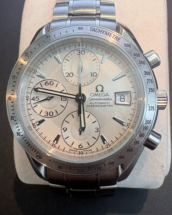 2009 Omega Speedmaster Date 40MM Silver Dial Steel Bracelet (3211.30.00)