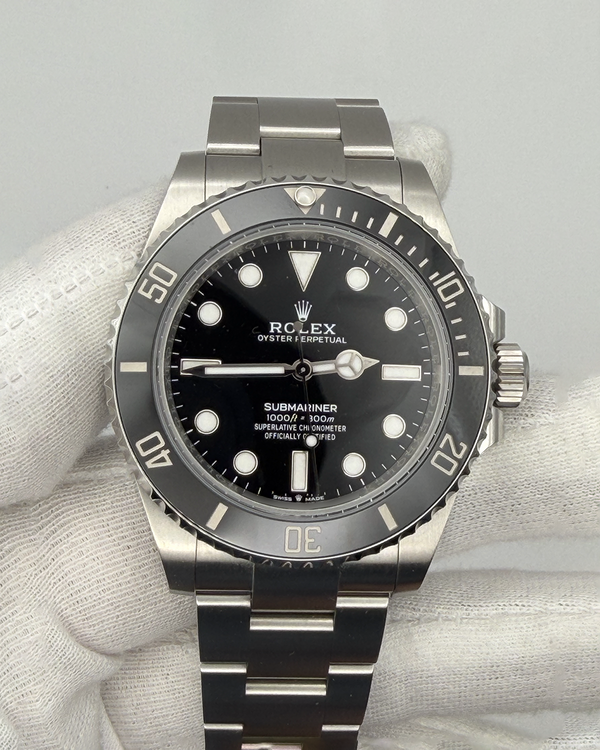 Rolex Submariner (124060)