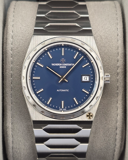 2025 Vacheron Constantin Historiques 222 37MM Blue Dial Steel Bracelet (4200H/222A-B934)