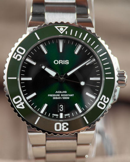 No Reserve - Oris Aquis Date 39.5MM Green Dial Steel Bracelet (01 733 7732 4157)