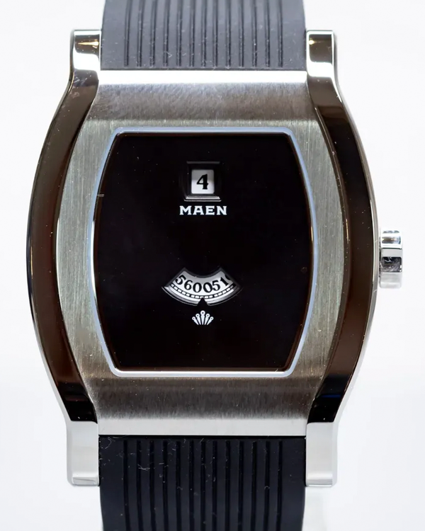 No Reserve - 2025 Maen Grand Tonneau Jump Hour 34mm Black Dial Rubber Strap (MNL.02)