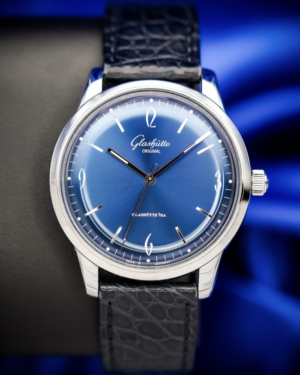 2020 Glashütte Original Sixties 39MM Blue Dial Leather Strap (1-39-52-06-02-04)