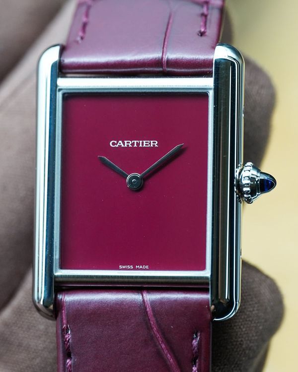 No Reserve - 2026 Cartier Tank 33.7X25.5MM Quartz Red Dial Crocodile Skin Leather Strap (WSTA0054)