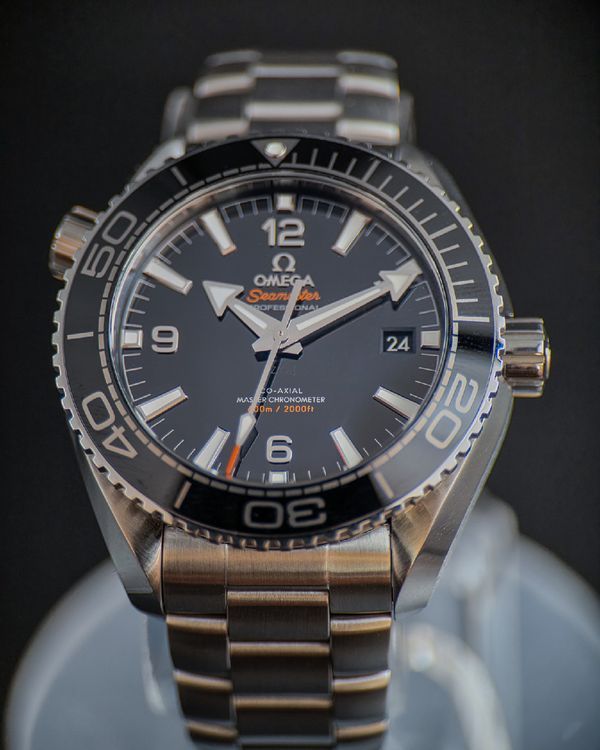 Omega Seamaster Planet Ocean (215.30.44.21.01.001)
