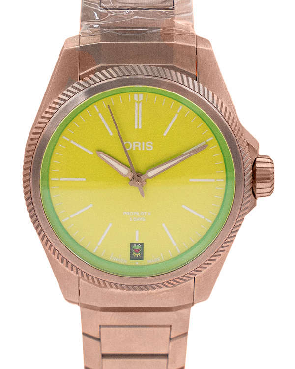 Oris ProPilot X Kermit Edition 39MM Green Dial Titanium Bracelet (01 400 7778 7157-Set)
