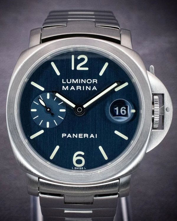 Panerai Luminor Marina Automatic 40mm Blue Dial Steel Bracelet (PAM00070)