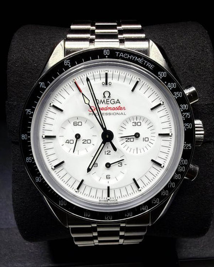 2025 Omega Speedmaster Professional Moonwatch 42MM White Dial Steel Bracelet (310.30.42.50.04.001)