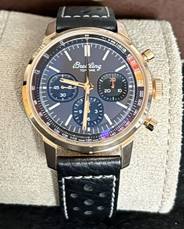 Breitling Top Time (RB01761A1Q1X1)