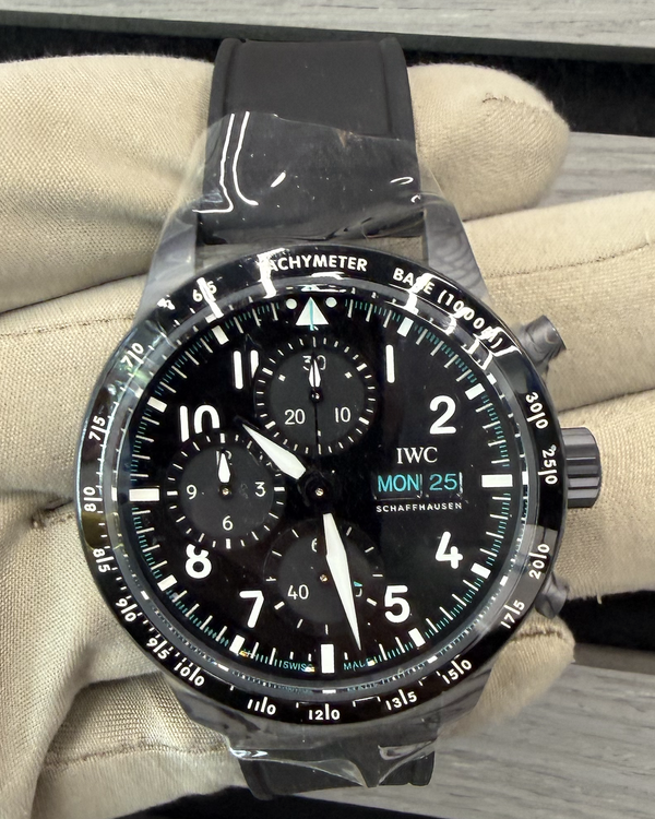 2026 IWC Schaffhausen Pilot Chronograph "AMG Petronas F1" 41MM Black Dial Rubber Strap (IW388306)