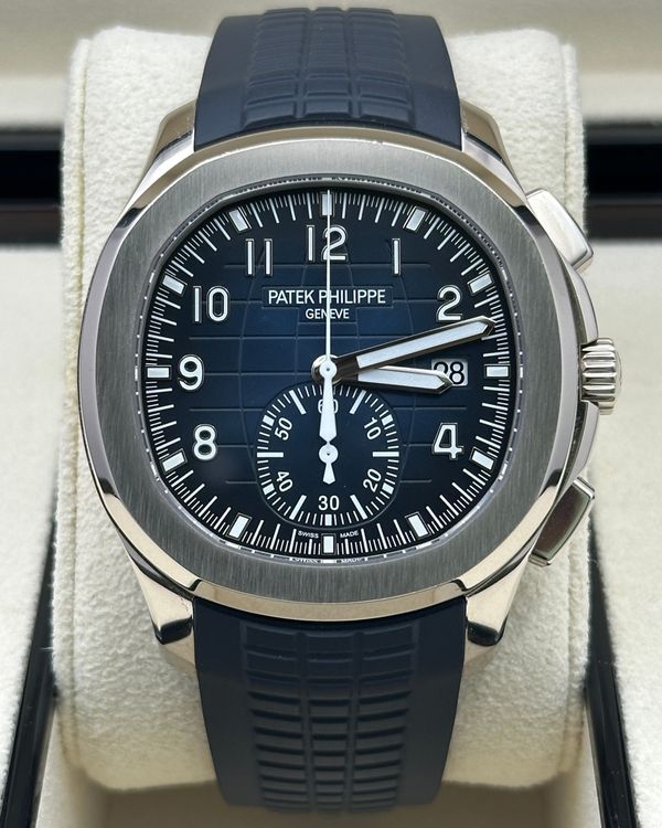 2022 Patek Philippe Aquanaut 42.2MM Blue Dial Rubber Strap (5968G-001)