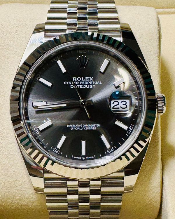 No Reserve - 2026 Rolex Datejust 41MM Slate Dial Jubilee Bracelet (126334)