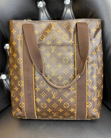 Louis Vuitton Monogram Cabas Beaubourg Tote Bag 14 × 15 × 4.7IN Canvas Gold-Tone Hardware Canvas Strap (Tote Bag)