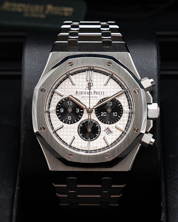Audemars Piguet Royal Oak Chronograph 41mm Silver Dial Steel Bracelet (26331ST.OO.1220ST.03)