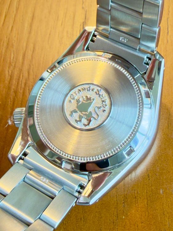 2023 Grand Seiko Sport GMT 40.5MM Green Dial Steel Bracelet (SBGM247G)