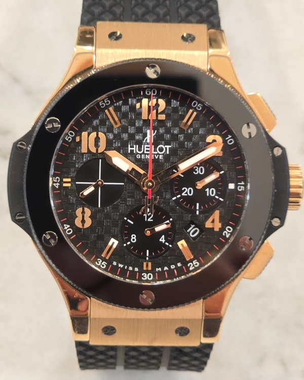 2022 Hublot Big Bang 44mm Carbon Fiber Dial Rubber Strap (301.PB.131.RX)