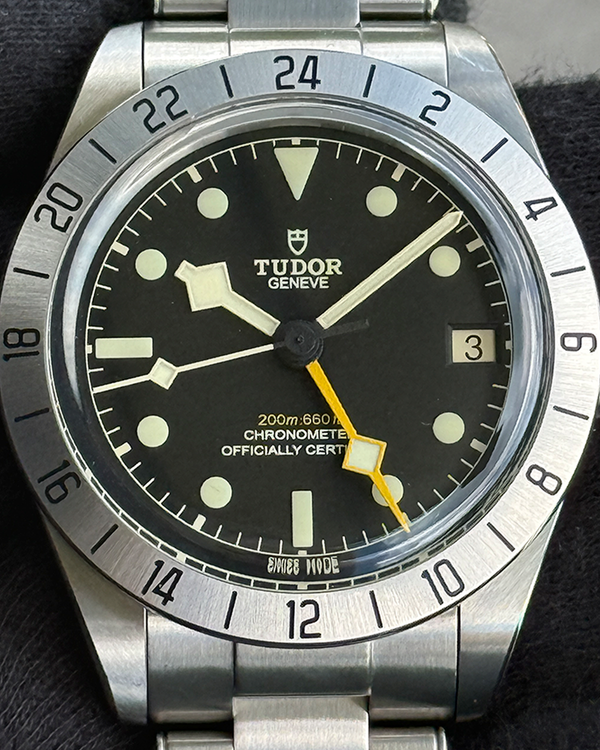 2025 Tudor Black Bay Pro 39MM Black Dial Steel Bracelet (M79470)
