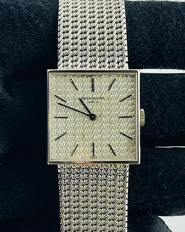 Patek Philippe Gondolo 26MM Silver Dial White Gold Mesh Bracelet (3430)