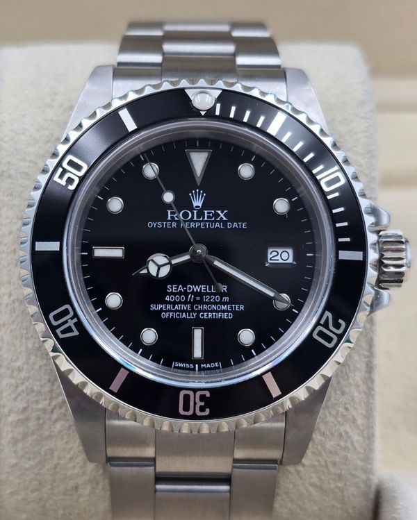 Rolex Sea-Dweller (16600)