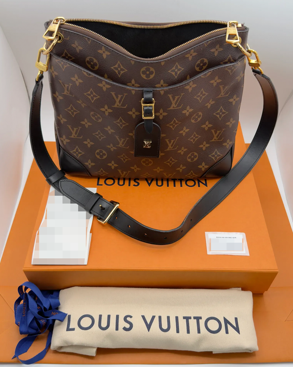 No Reserve - 2022 Louis Vuitton Monogram Bag 12.2 × 9.8 × 3.5IN Canvas Gold-Tone Hardware Leather Strap (M45352)