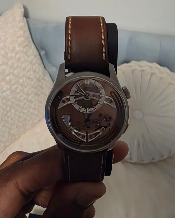 2024 Christopher Ward Bel Canto "Rosa" 41MM Salmon Dial Leather Strap (C01-41APT2-T00A0)