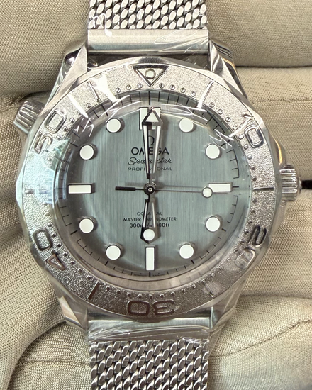 2026 Omega Seamaster Diver 300M 42MM Grey Dial Steel Bracelet (210.30.42.20.06.002)
