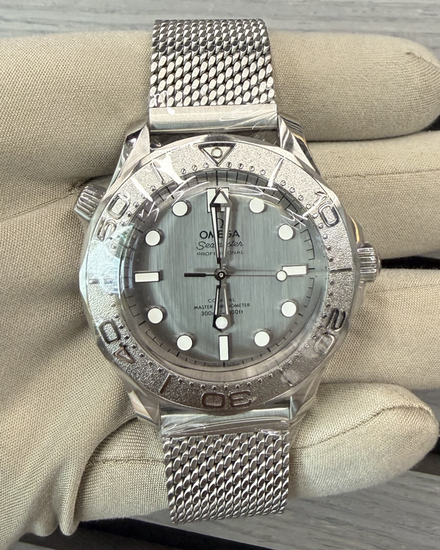 2026 Omega Seamaster Diver 300M 42MM White Dial Steel Bracelet (210.30.42.20.04.001)