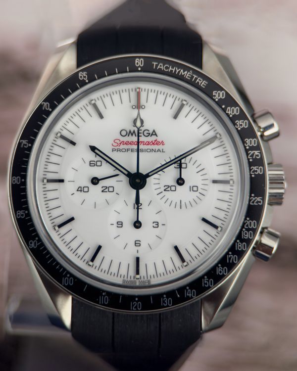 2026 Omega Speedmaster Professional Moonwatch 42MM White Dial Rubber Strap (310.32.42.50.04.001)