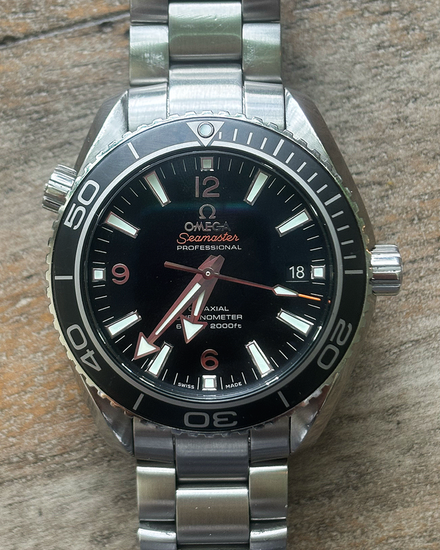 No Reserve - 2013 Omega Seamaster Planet Ocean 600M 42MM Black Dial Steel Bracelet (232.30.42.21.01.001)