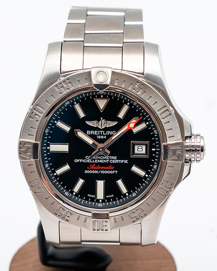Breitling Avenger II Seawolf 45MM Black Dial Steel Bracelet (A17331)