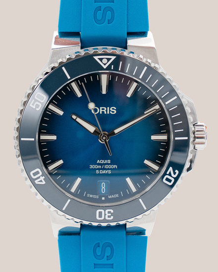 Oris Aquis Date 43.5MM Blue Dial Rubber Bracelet (01 400 7790 4135)