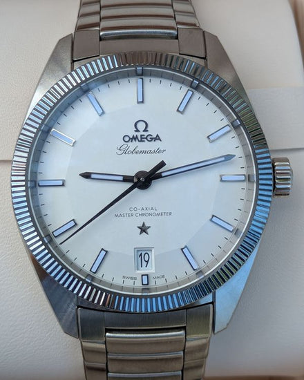 Omega Constellation Globemaster 39MM Silver Dial Steel Bracelet (130.30.39.21.02.001)