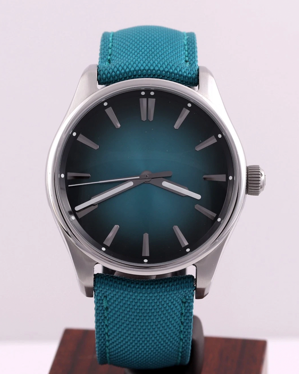 H. Moser & Cie Pioneer (3200-1214)