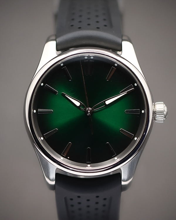 H. Moser & Cie Pioneer (3201-1201)
