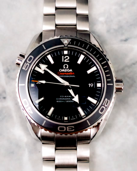 No Reserve - 2021 Omega Seamaster Planet Ocean 600M 45.5MM Black Dial Steel Bracelet (232.30.46.21.01.001)