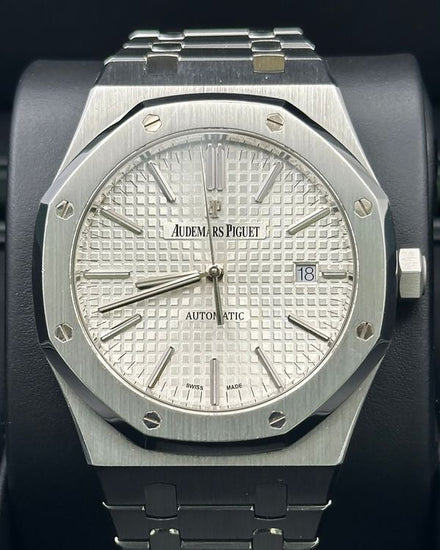 2012 Audemars Piguet Royal Oak 37MM Silver Dial Steel Bracelet (15450ST.OO.1256ST.01.A)