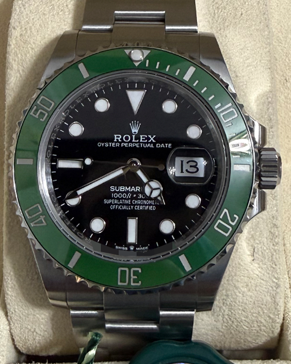 Rolex Submariner (126610LV)