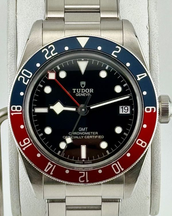working No Reserve - Tudor Black Bay (79830RB)