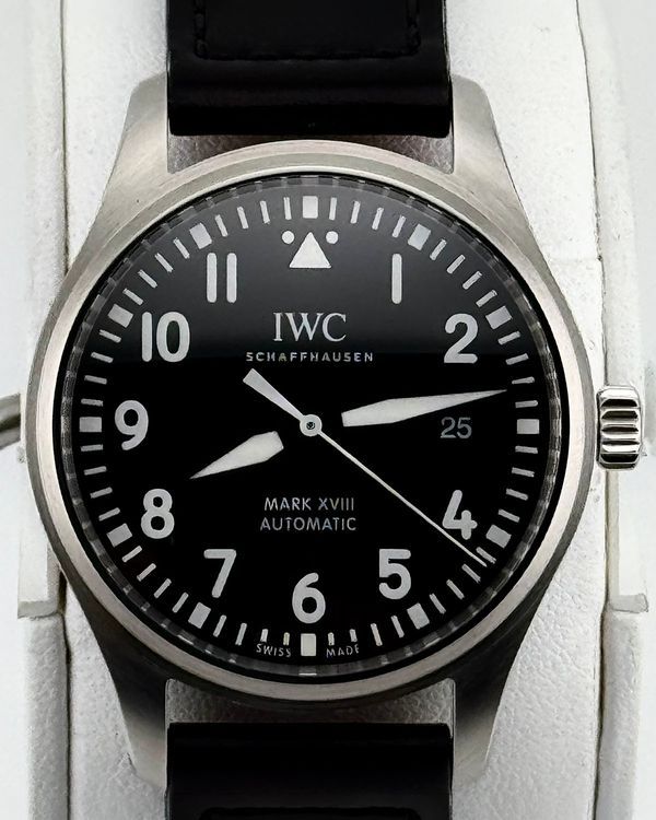 No Reserve - 2021 IWC Schaffhausen Pilot Mark XVIII 40MM Black Dial Leather Strap  (IW327001)