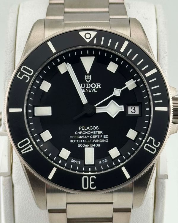 No Reserve - 2026 Tudor Pelagos 42MM Black Dial Titanium Bracelet (25600TN)
