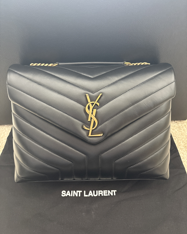2022 Saint Laurent Monogram 12.6 x 8.7 x 4.7 IN Chevron Leather Gold-Tone Hardware Chain-Link Shoulder Strap with Leather Shoulder Guards (Bag)