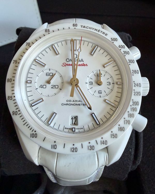Omega Speedmaster Dark Side of the Moon (311.93.44.51.04.002)