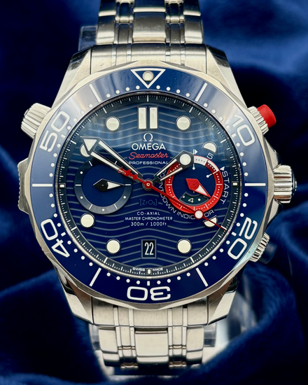 2022 Omega Seamaster Diver 300M "36th America's Cup" 44MM Blue Dial Steel Bracelet (210.30.44.51.03.002)