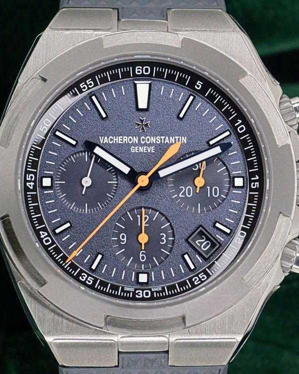 Vacheron Constantin Overseas L.E. 42.5MM Blue Dial Rubber Strap (5510V/000T-B923)