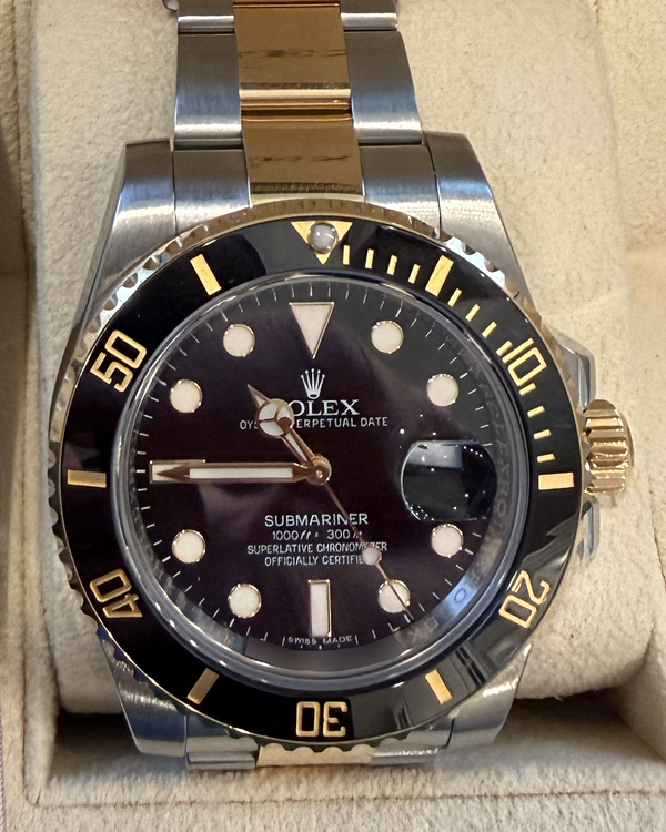 2015 Rolex Submariner Date 40MM Black Dial Two-Tone Oyster Bracelet (116613LN)