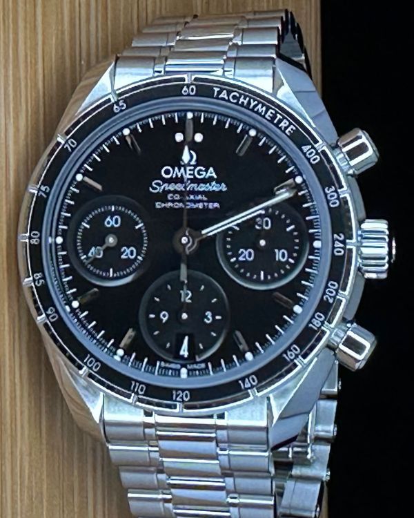 Omega Speedmaster (324.30.38.50.01.001)