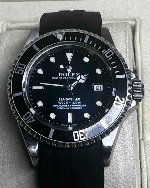 2007 Rolex Sea-Dweller 4000 40MM Black Dial Oyster Bracelet (16600T)
